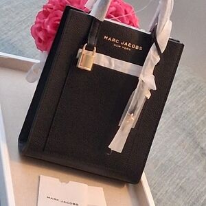 Marc Jacobs Micro MINI Black Leather Tote Bag - Elegant Everyday Carry
